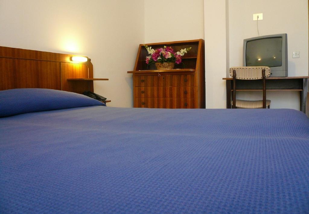 Albergo Ariston Tabiano Terme Habitación foto