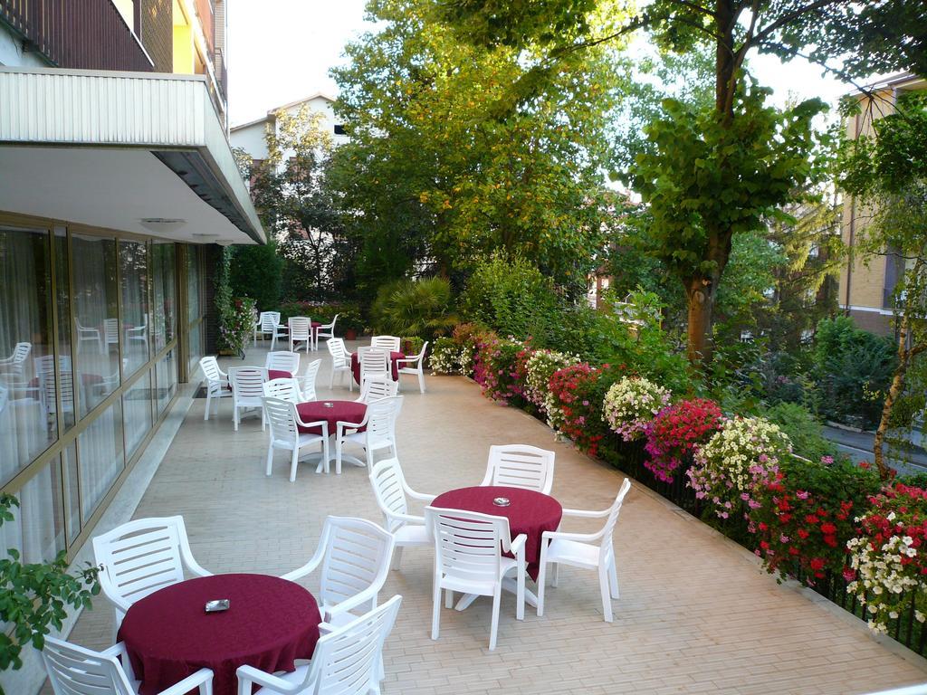 Albergo Ariston Tabiano Terme Exterior foto